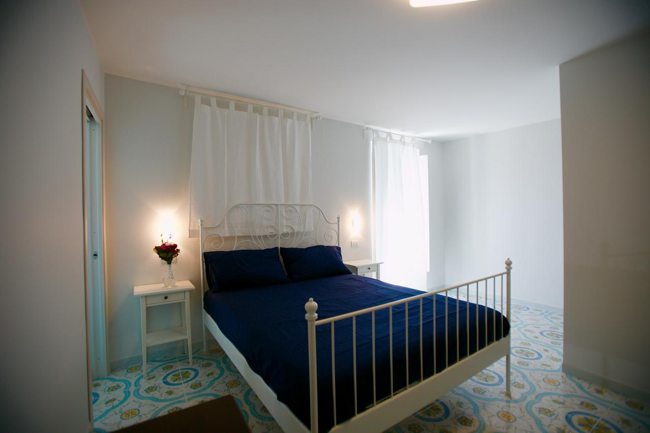 Bed & Breakfast Divina Salerno